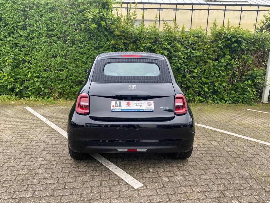 Fiat 500e 2023