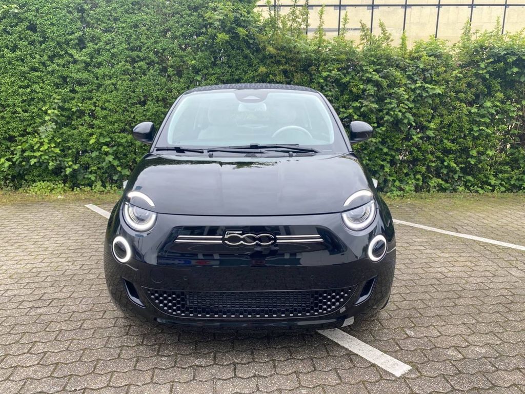 Fiat 500e 2023