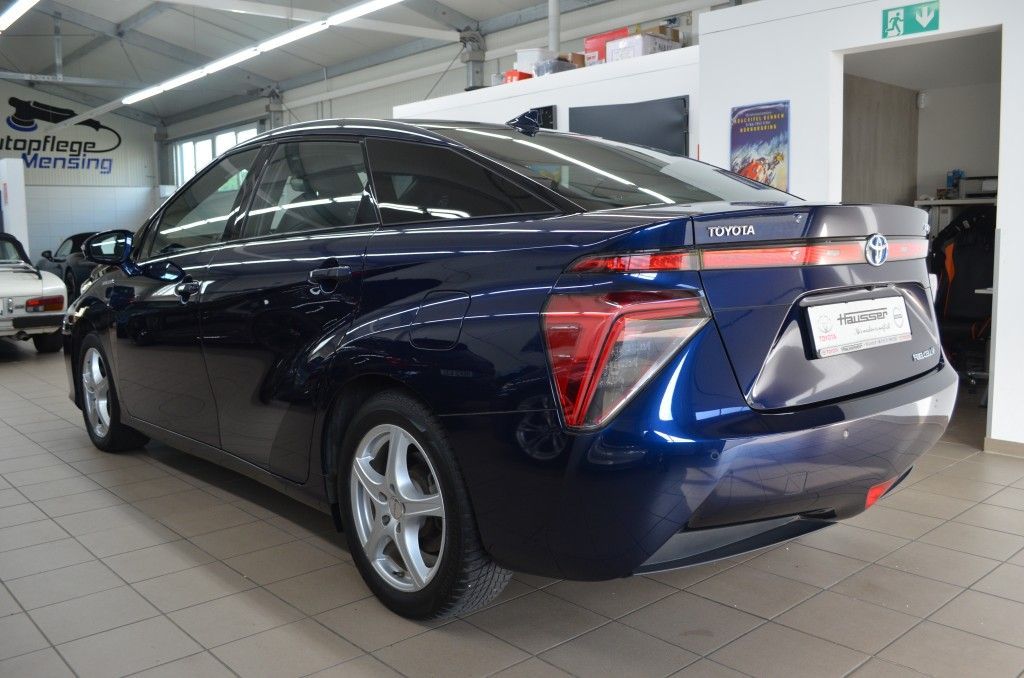 Toyota Mirai 2019