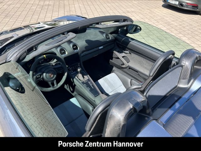 Porsche Boxster 2025