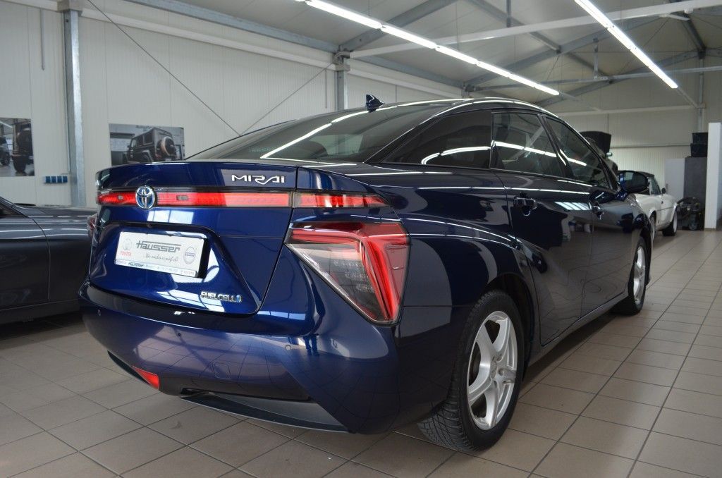 Toyota Mirai 2019