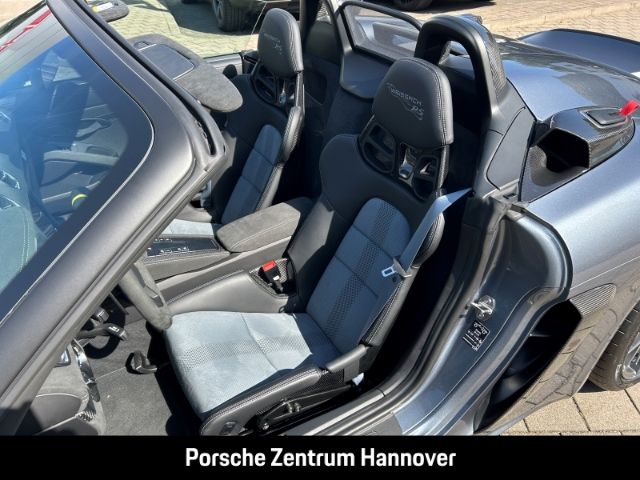 Porsche Boxster 2025