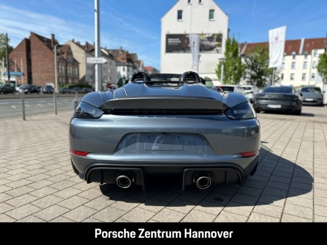 Porsche Boxster 2025