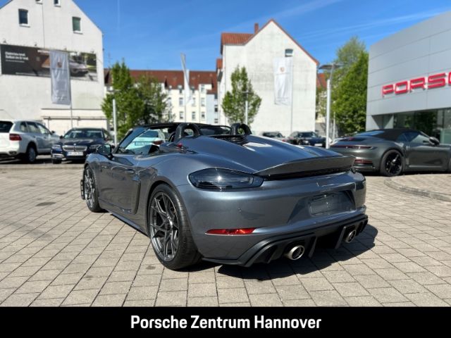 Porsche Boxster 2025