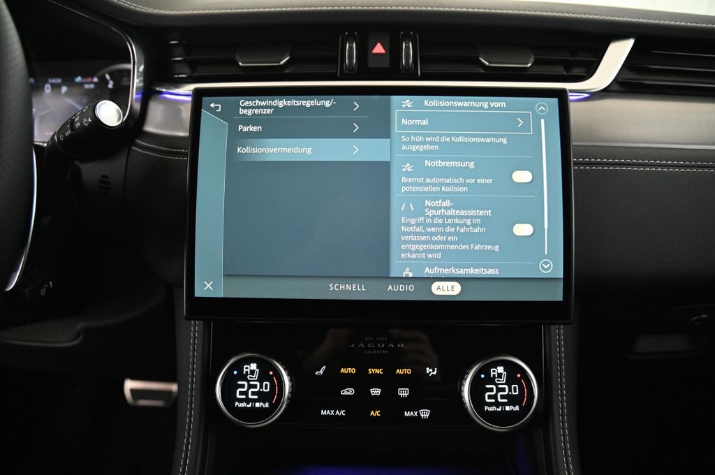 Jaguar F-Pace 2023