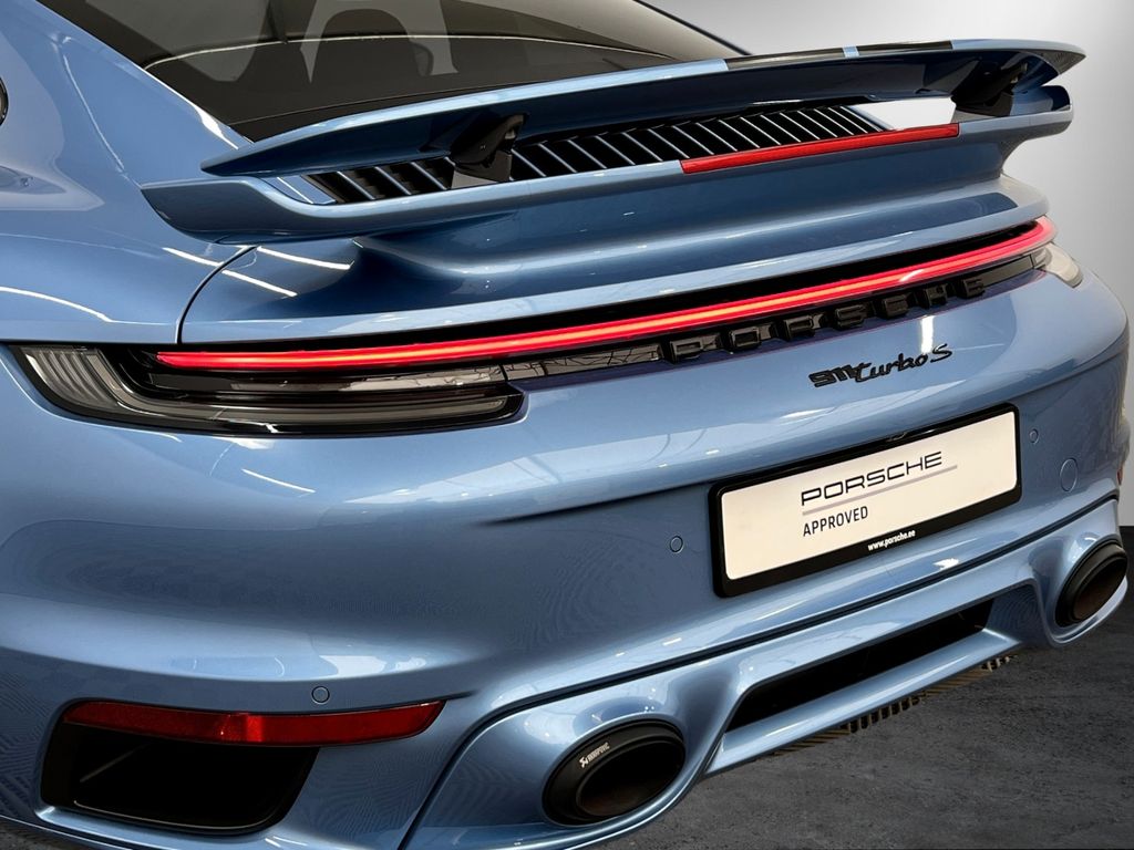 Porsche 992 2023