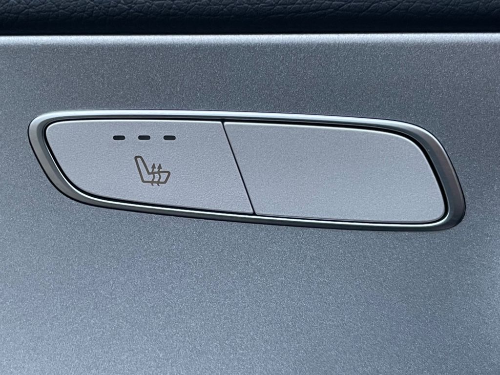 Mercedes-Benz E 300 2021