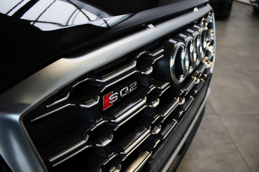 Audi SQ2 2021