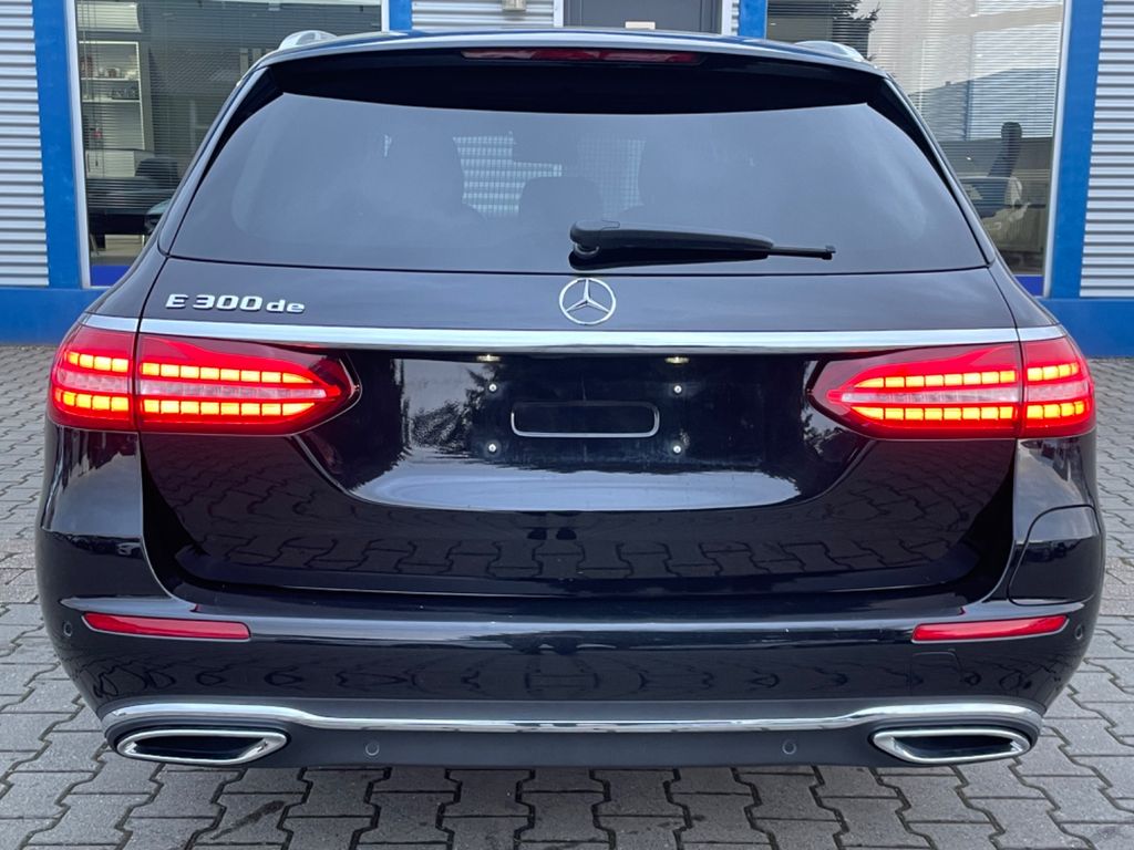 Mercedes-Benz E 300 2021