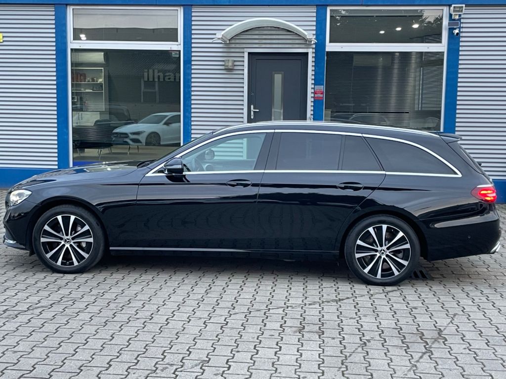 Mercedes-Benz E 300 2021