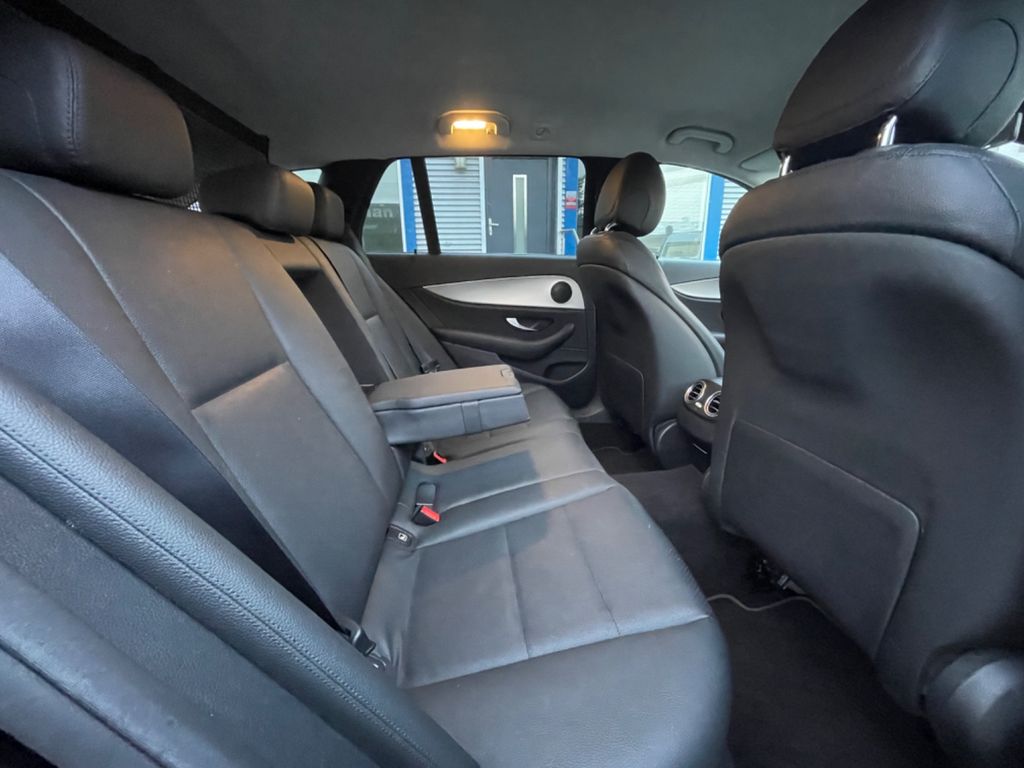 Mercedes-Benz E 300 2021