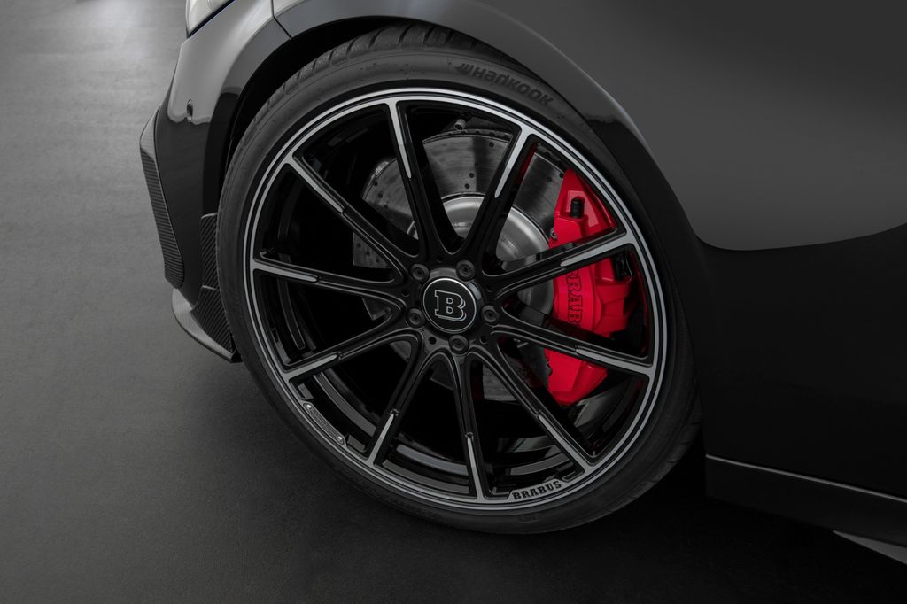 Mercedes-Benz C 63 AMG