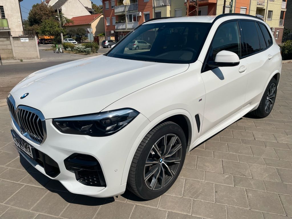 BMW X5 2022