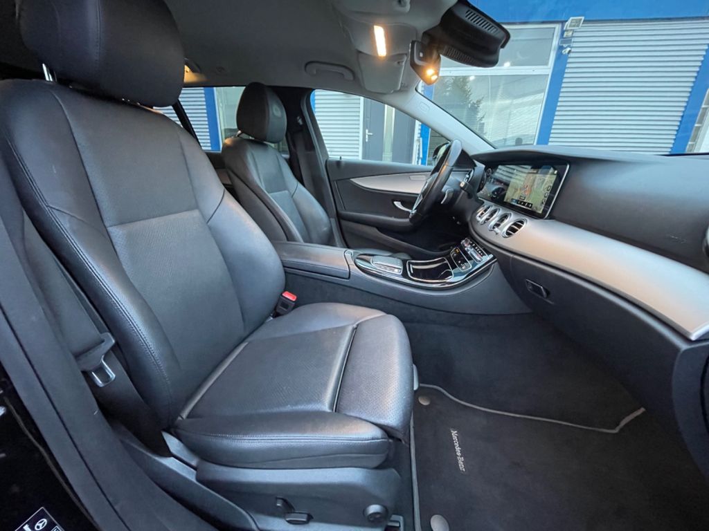 Mercedes-Benz E 300 2021