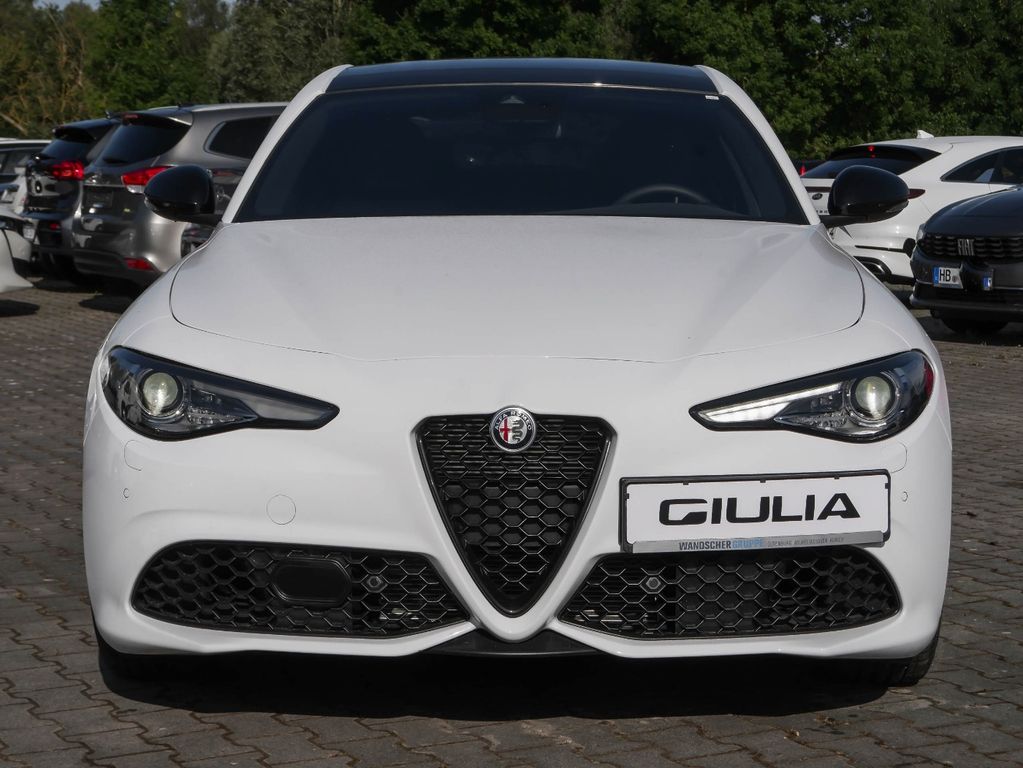 Alfa Romeo Giulia 2022