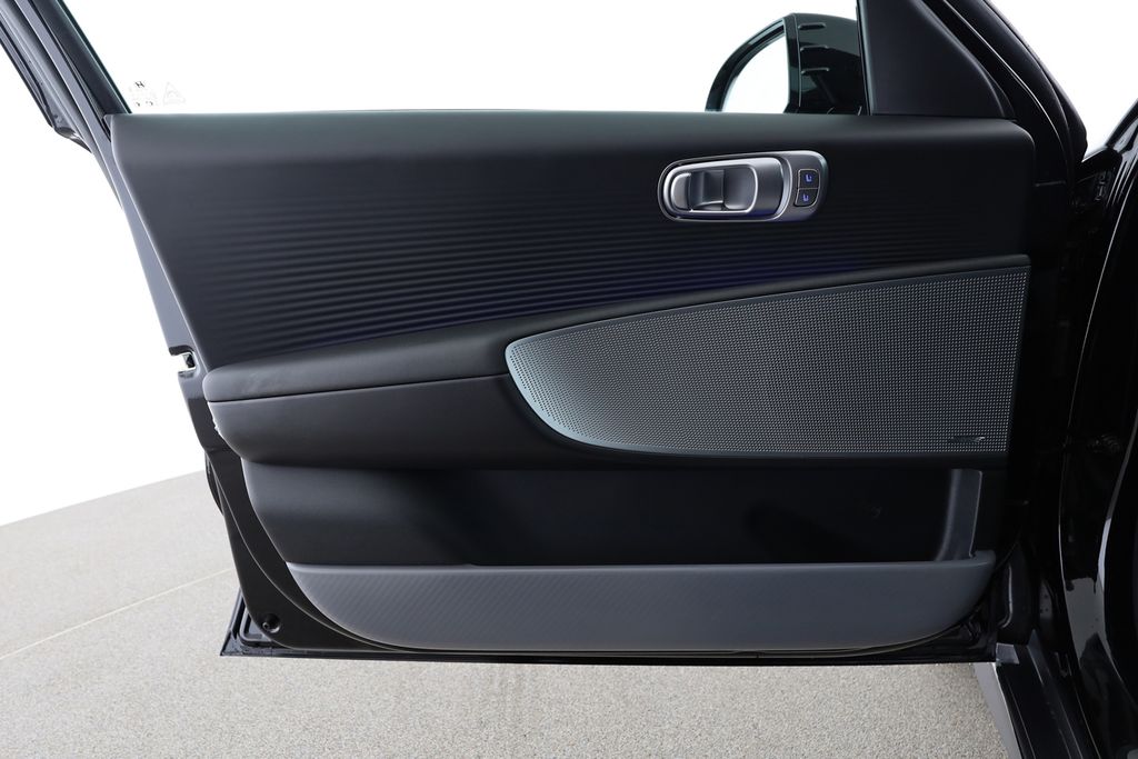 Hyundai IONIQ 6 2024
