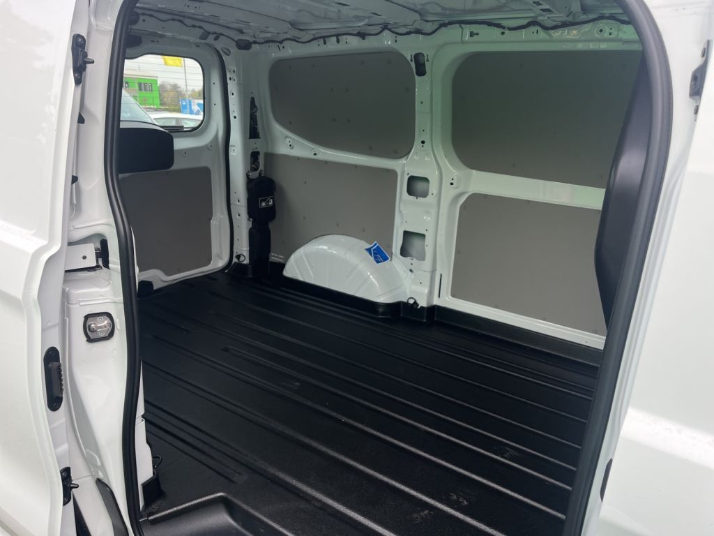 Ford Transit Custom 2024