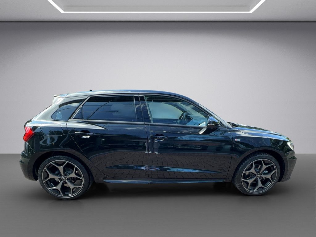 Audi A1 2024