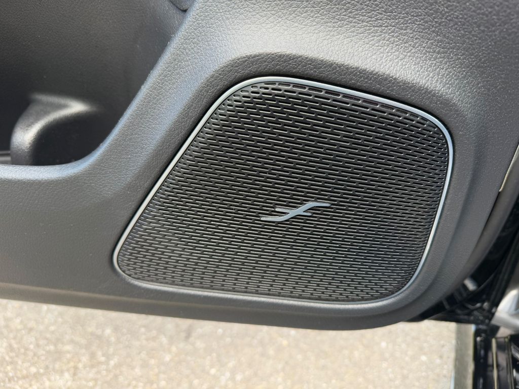 Mercedes-Benz CLA 200 2024