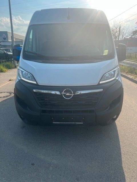 Opel Movano 2022