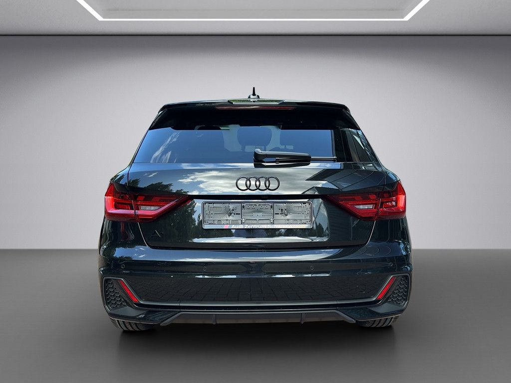 Audi A1 2024