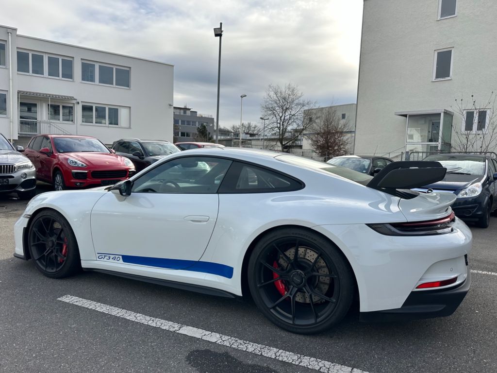 Porsche 992 2023