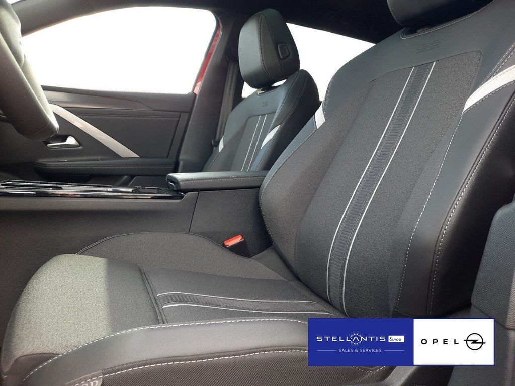 Opel Astra Electric 2025