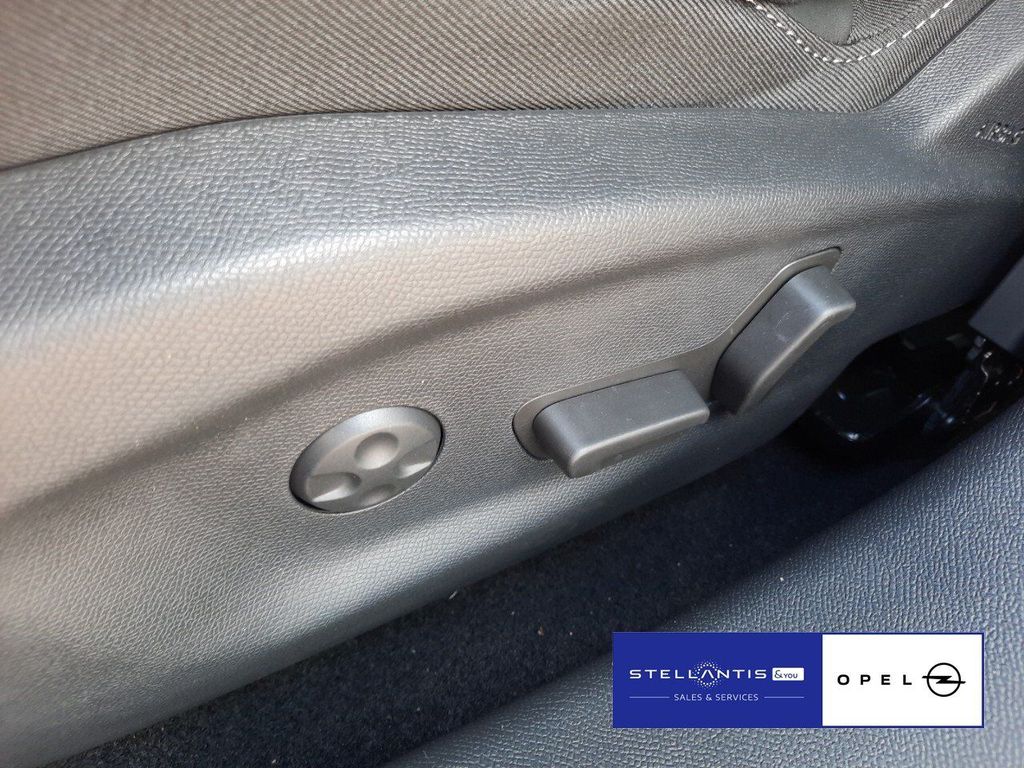 Opel Astra Electric 2025