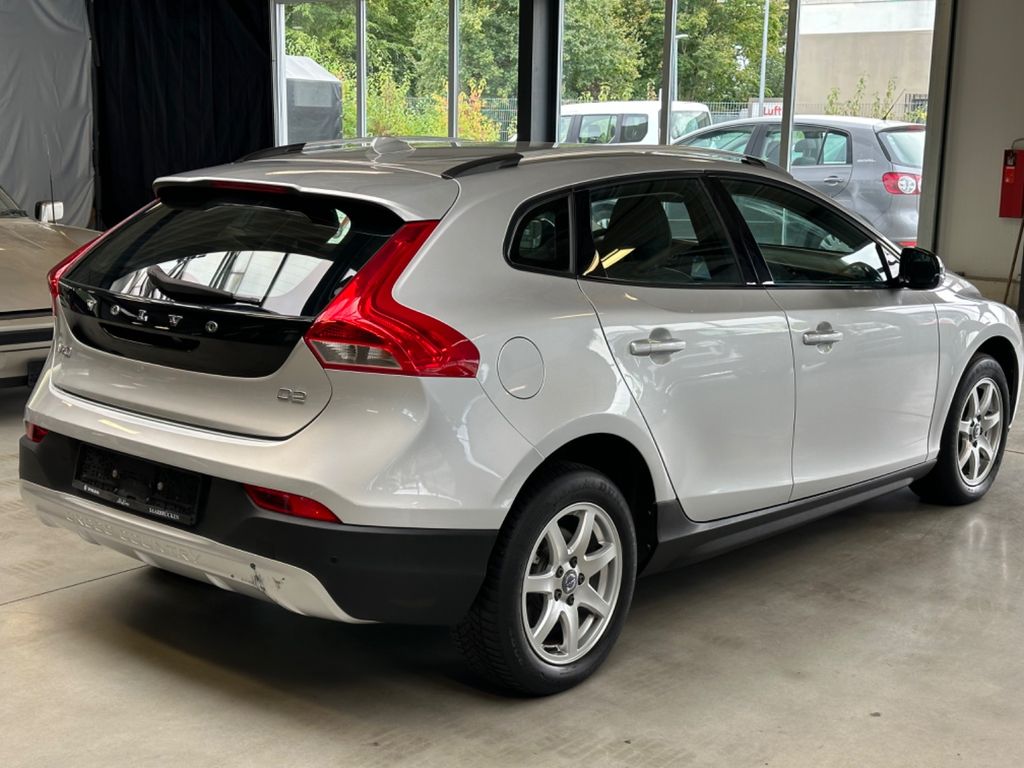 Volvo V40 Cross Country 2015
