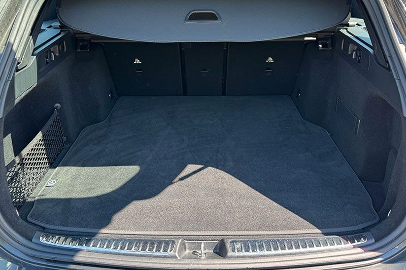 Mercedes-Benz C 300 2024