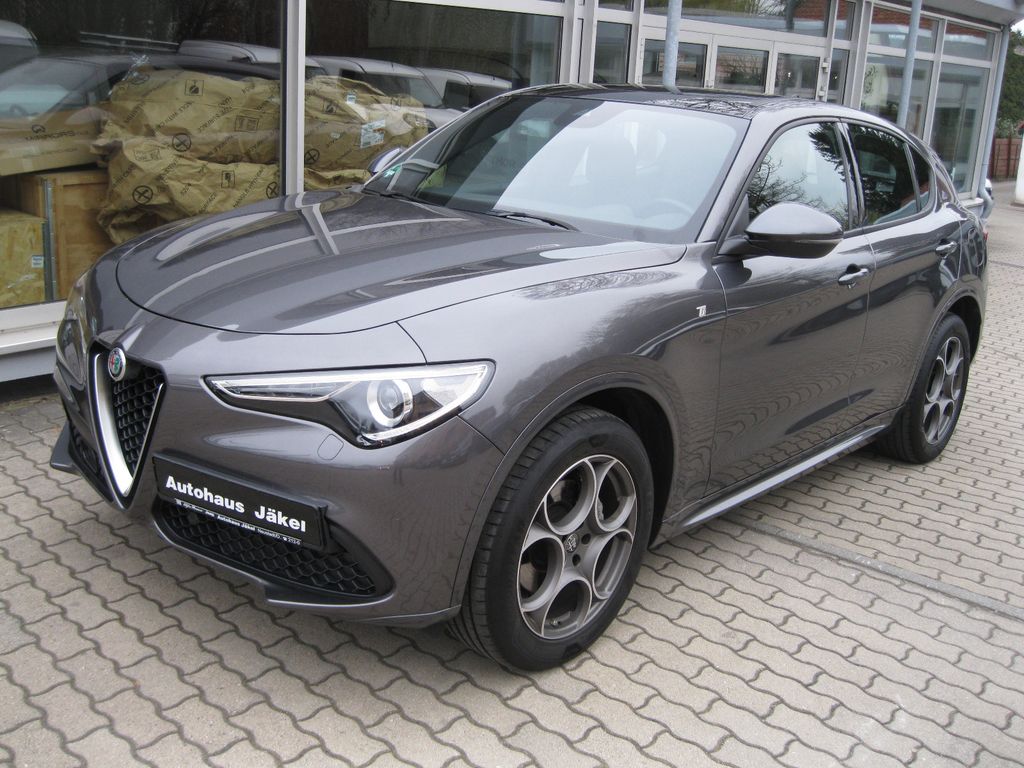Alfa Romeo Stelvio 2023