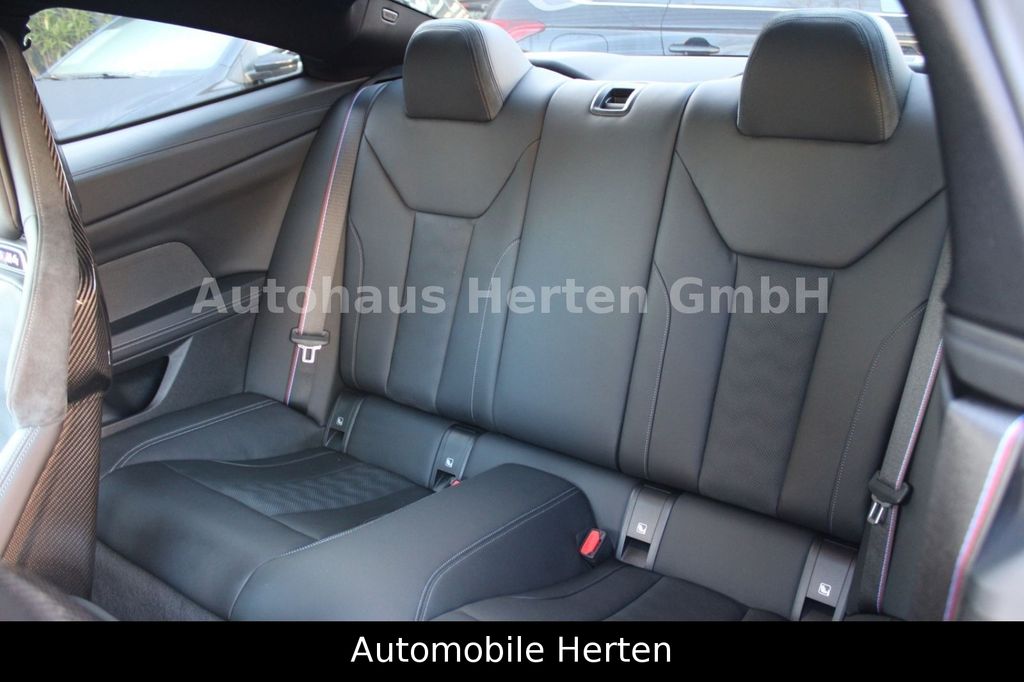 BMW M4 2023