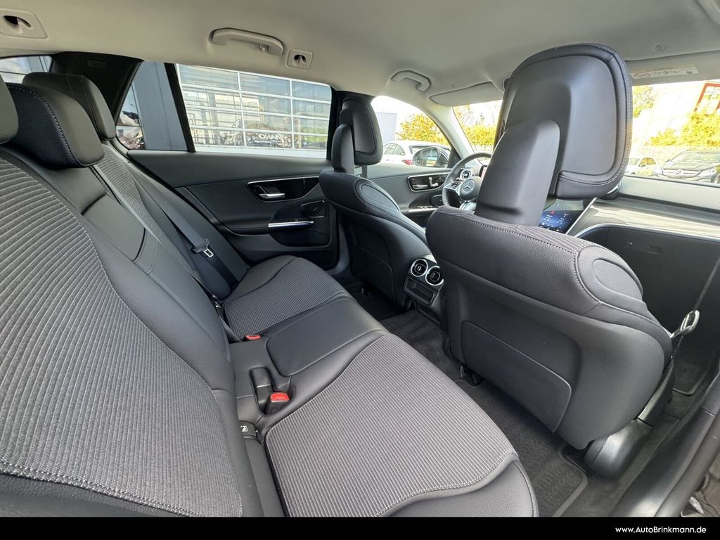 Mercedes-Benz C 300 2024