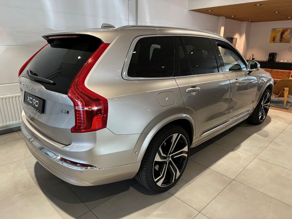Volvo XC90 2023