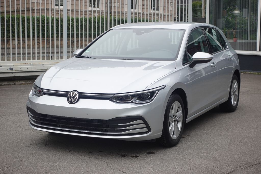 Volkswagen Golf 2021