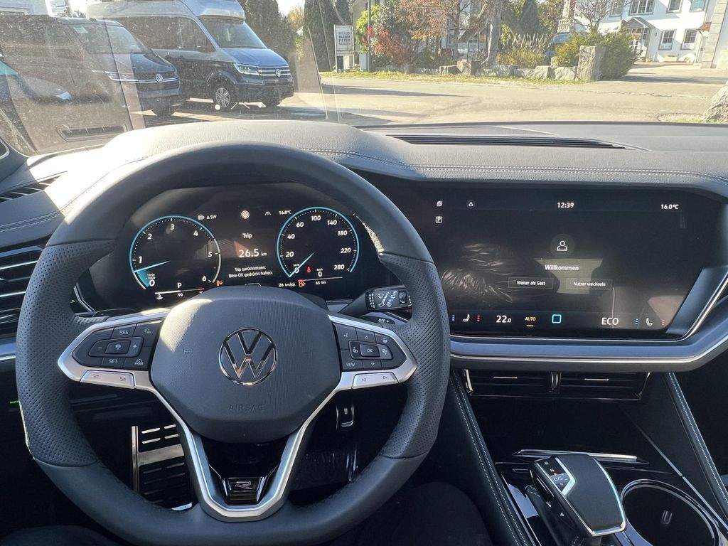 Volkswagen Touareg 2025