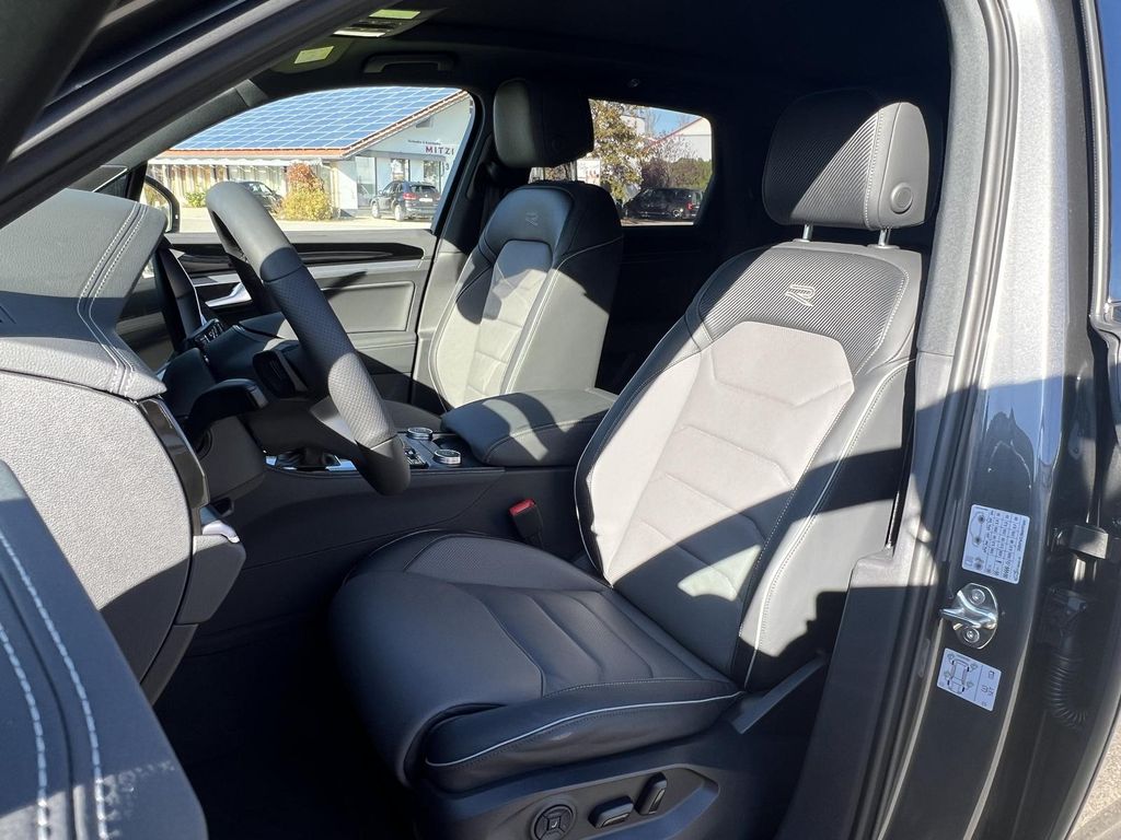 Volkswagen Touareg 2025