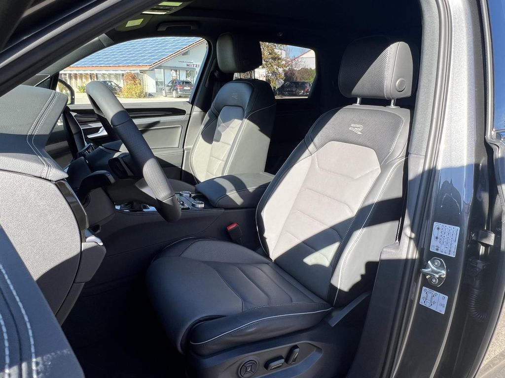 Volkswagen Touareg 2025