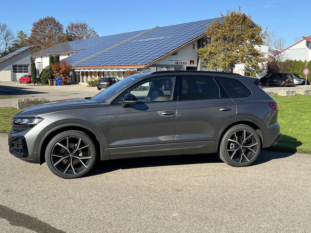 Volkswagen Touareg 2025