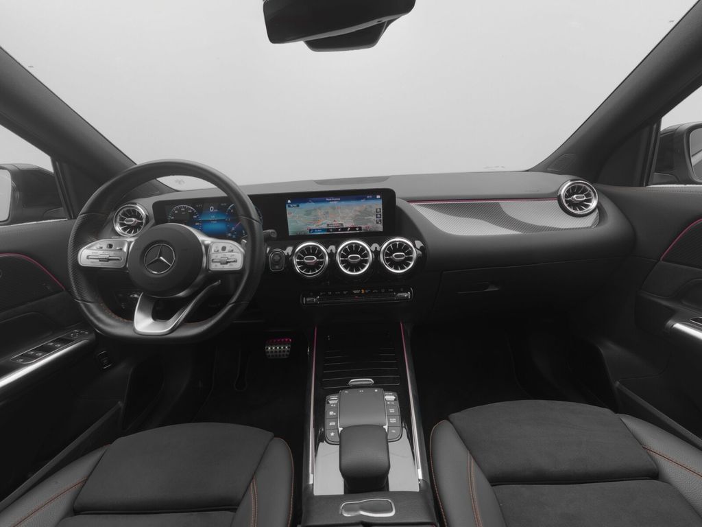 Mercedes-Benz GLA 200 2020