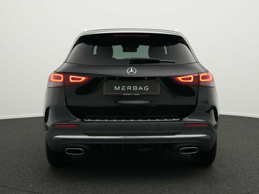 Mercedes-Benz GLA 200 2020