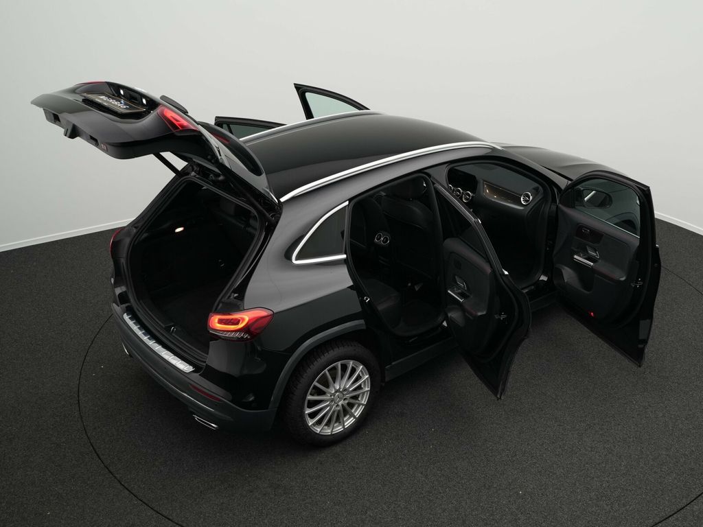 Mercedes-Benz GLA 200 2020