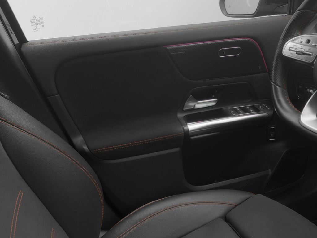 Mercedes-Benz GLA 200 2020