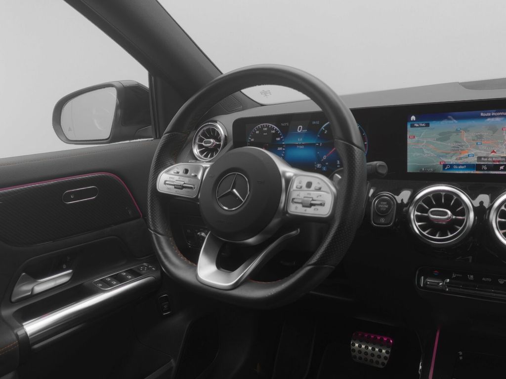 Mercedes-Benz GLA 200 2020