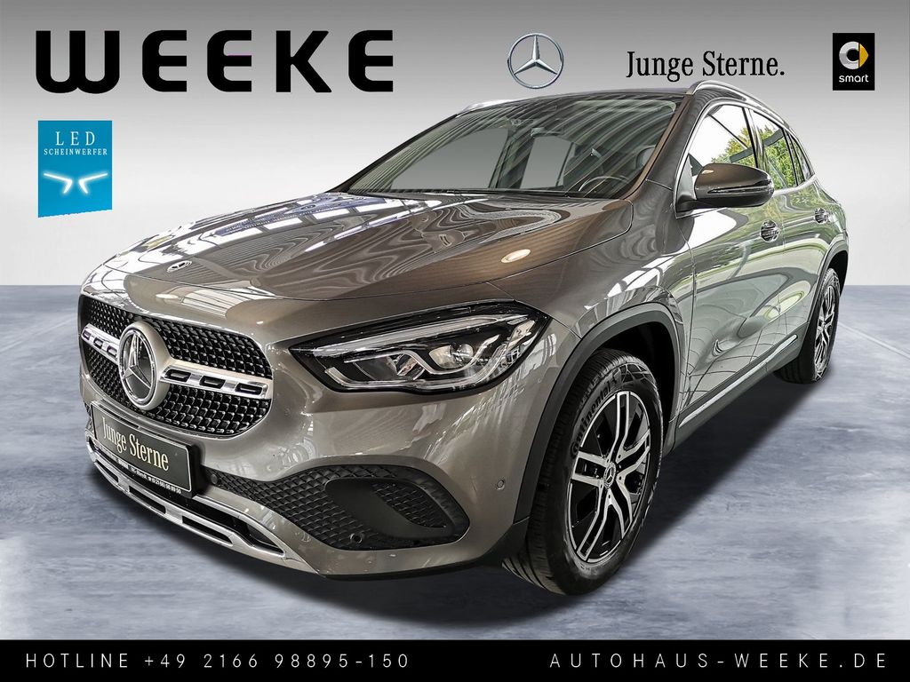 Mercedes-Benz GLA 180 2023