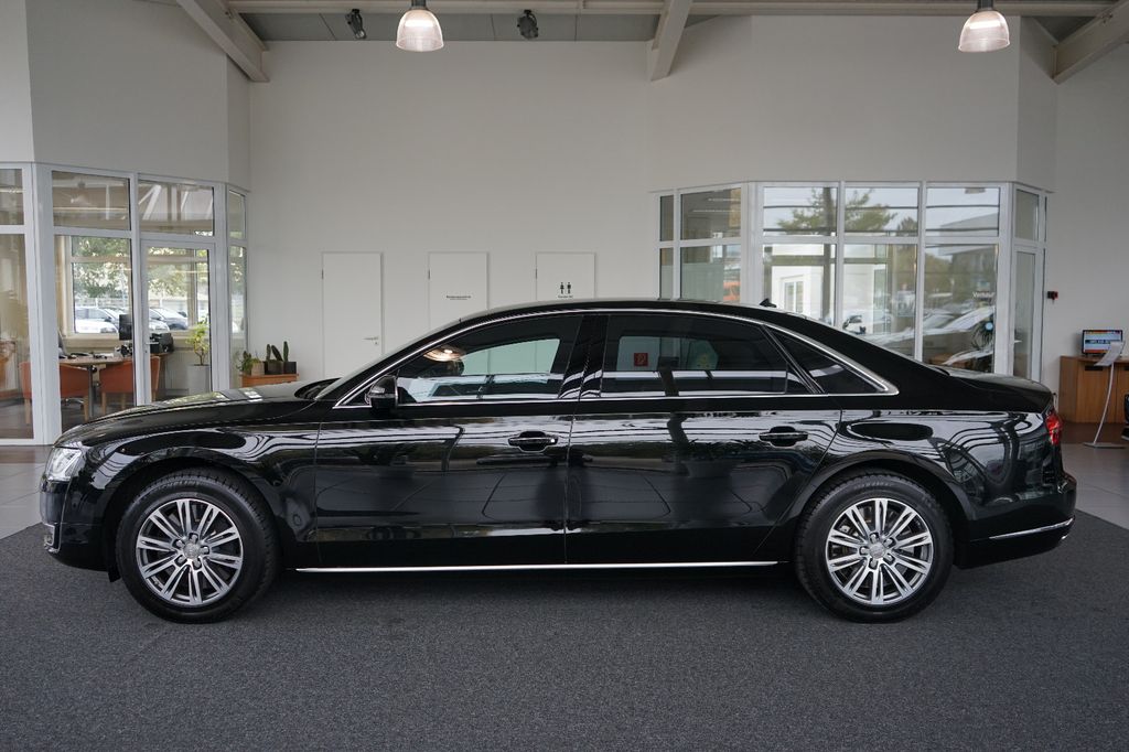 Audi A8 2016