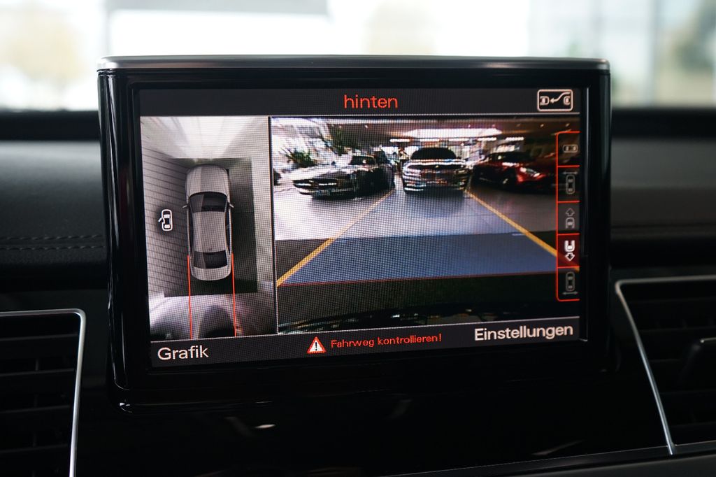 Audi A8 2016