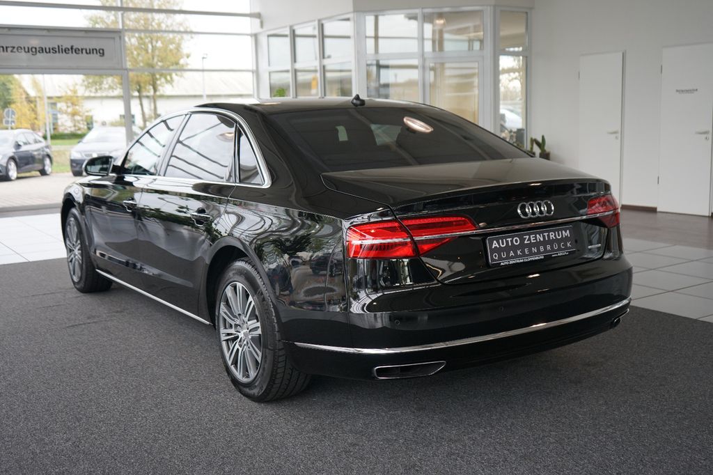 Audi A8 2016