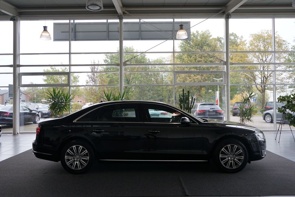 Audi A8 2016