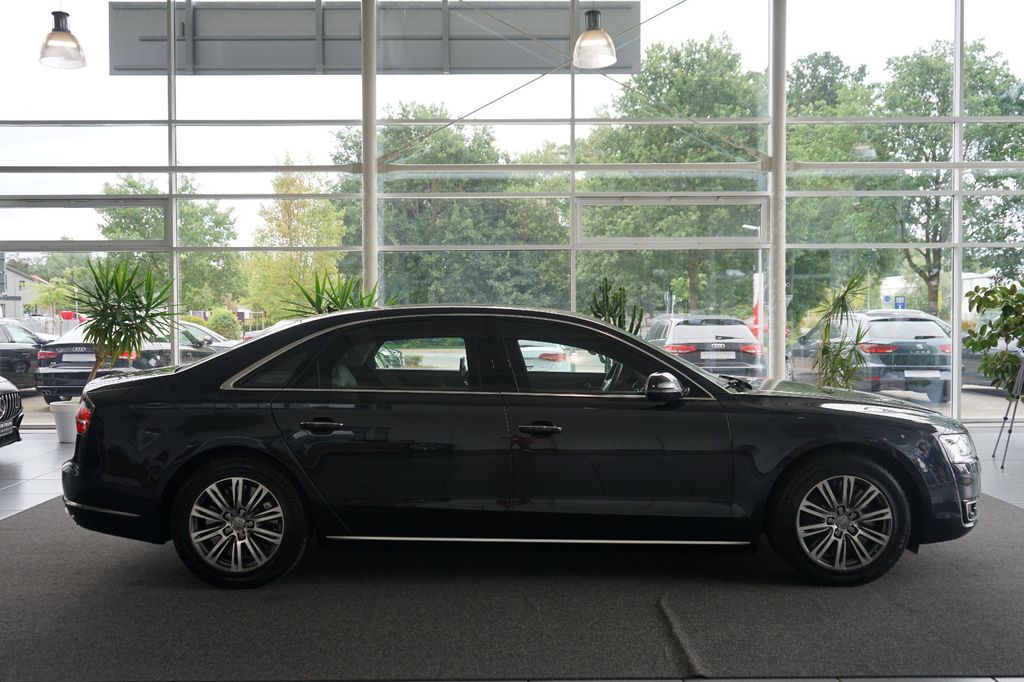 Audi A8 2016
